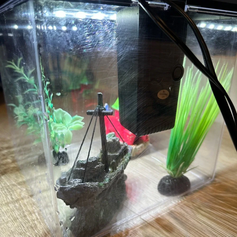Colorful Aquarium Playset for Kids